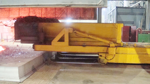 鑄造廠電爐煙氣克星 高效布袋除塵器問(wèn)世 鑄造廠電爐煙氣克星 高效布袋除塵器問(wèn)世