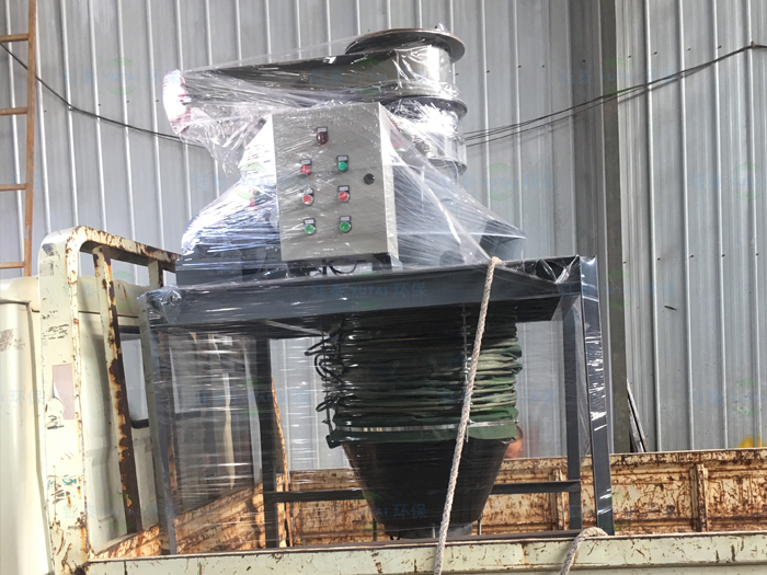 唐山粉庫干灰散裝機一臺發(fā)貨 唐山粉庫干灰散裝機一臺發(fā)貨