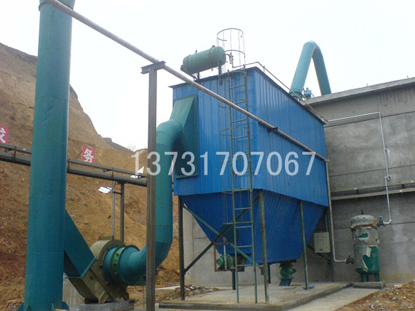 徐州建材廠(chǎng)破碎機(jī)PPC96-6氣箱脈沖除塵器安裝完畢 徐州建材廠(chǎng)破碎機(jī)PPC96-6氣箱脈沖除塵器安裝完畢